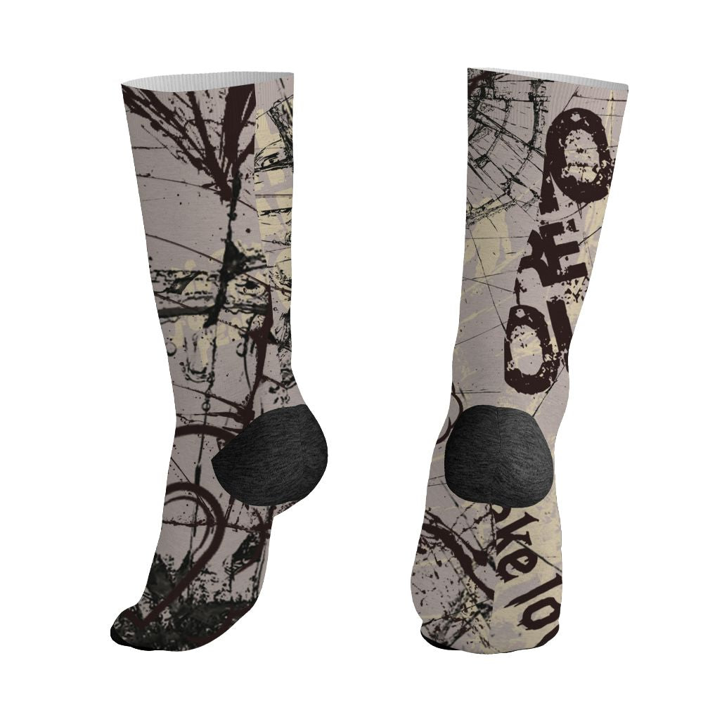 While-You-Were-Sleeping-4s-NastyJamz-Socks-Match-BER-Broken-Beats-All-Over-Print