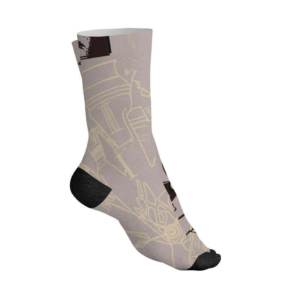 While-You-Were-Sleeping-4s-NastyJamz-Socks-Match-Pattern-Broken-Time-All-Over-Print