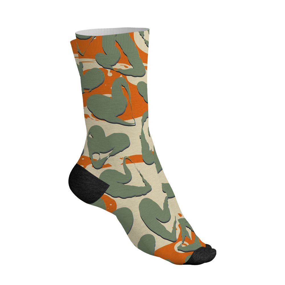 Undefeated-4s-NastyJamz-Socks-Match-Heart-Flow-All-Over-Print