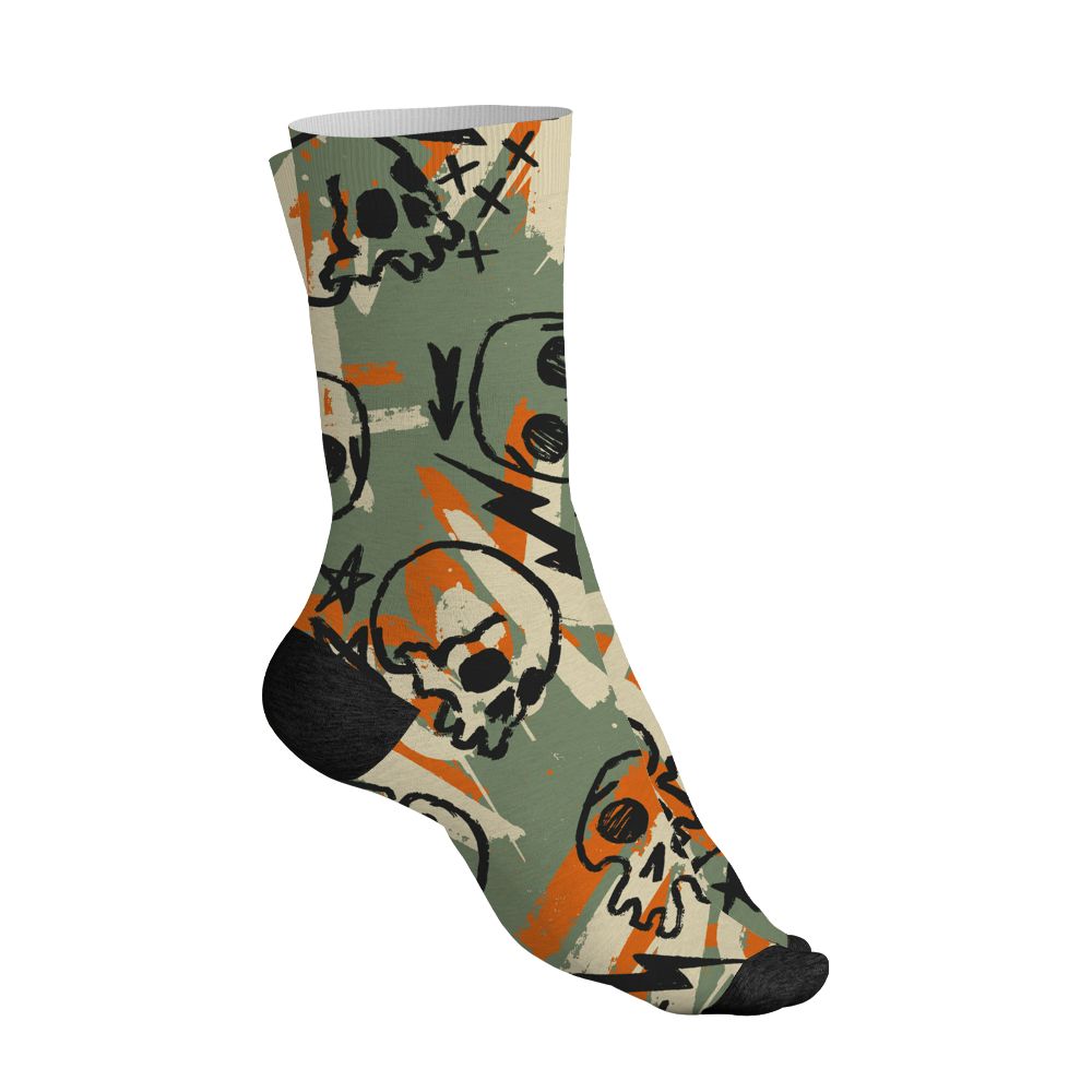 Undefeated-4s-NastyJamz-Socks-Match-Love-Rock-Pattern-All-Over-Print