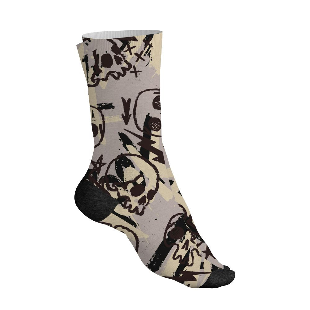 While-You-Were-Sleeping-4s-NastyJamz-Socks-Match-Love-Rock-Pattern-All-Over-Print
