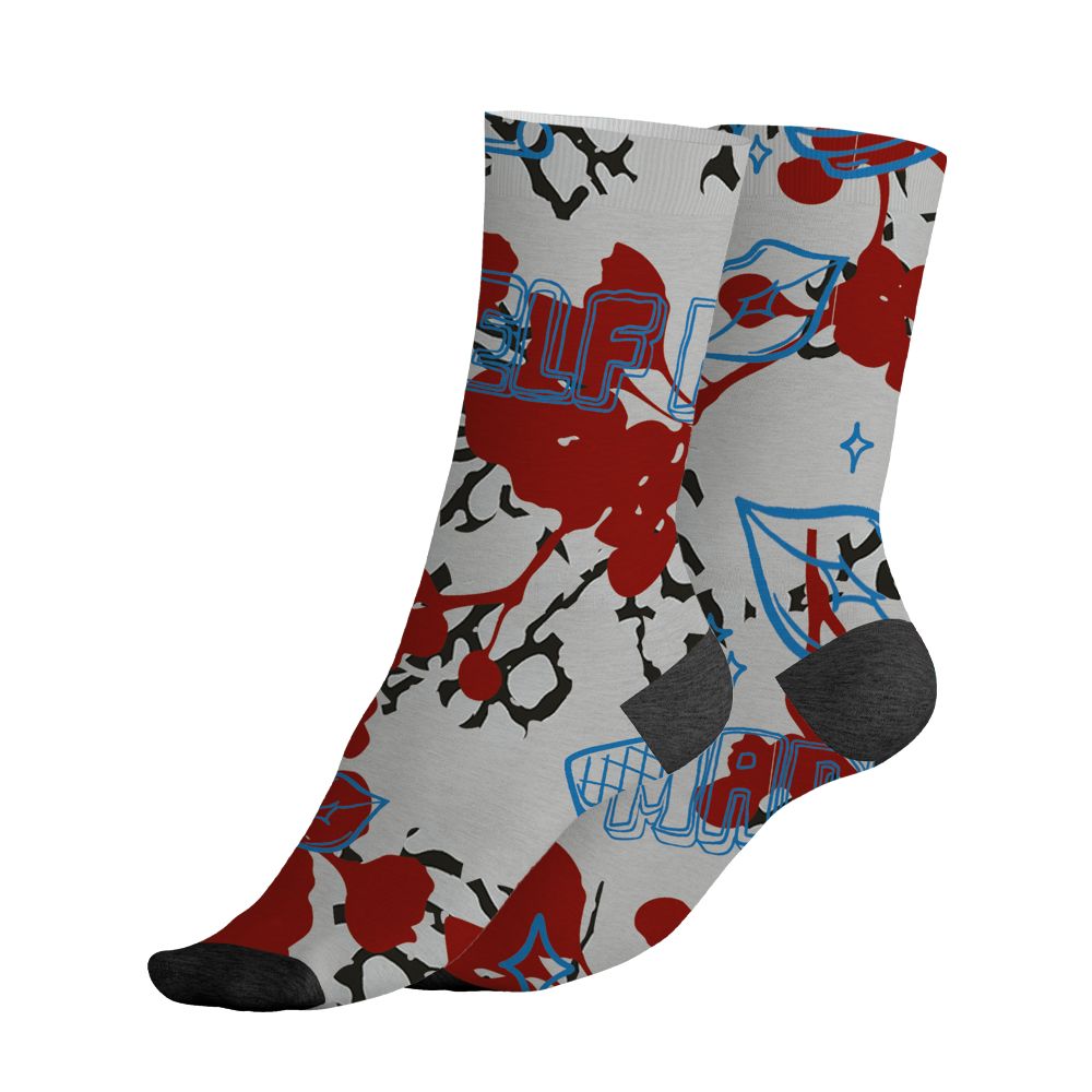 Spizike-Bordeaux-NastyJamz-Socks-Match-Sneaker-Girl-Selfmade-All-Over-Print