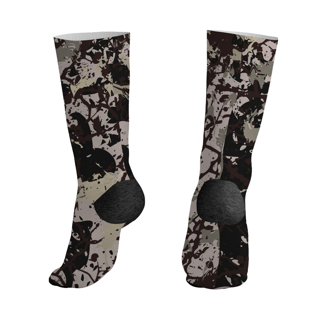 While-You-Were-Sleeping-4s-NastyJamz-Socks-Match-Pattern-Slasher-All-Over-Print