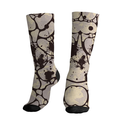 While-You-Were-Sleeping-4s-NastyJamz-Socks-Match-Paranoia-Money-Ber-All-Over-Print