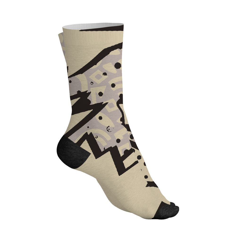 While-You-Were-Sleeping-4s-NastyJamz-Socks-Match-Pattern-Geometric-All-Over-Print