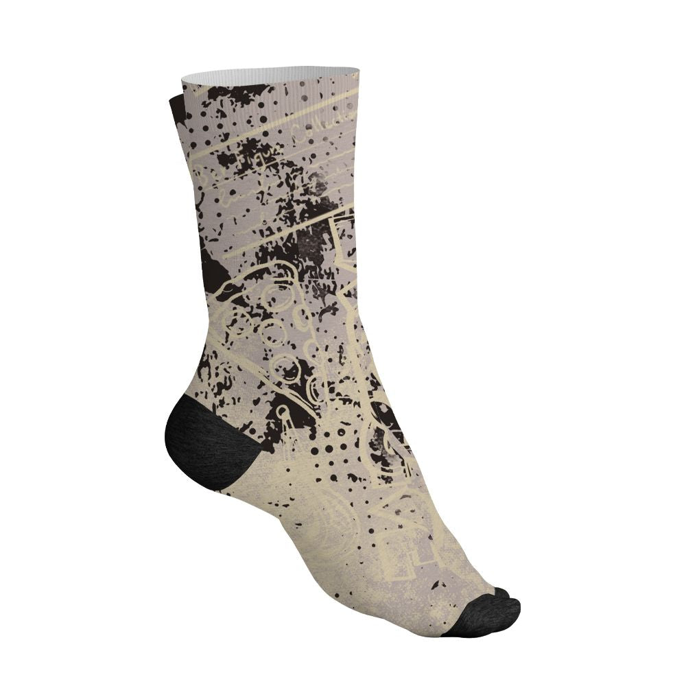 While-You-Were-Sleeping-4s-NastyJamz-Socks-Match-BER-Toy-Box-All-Over-Print