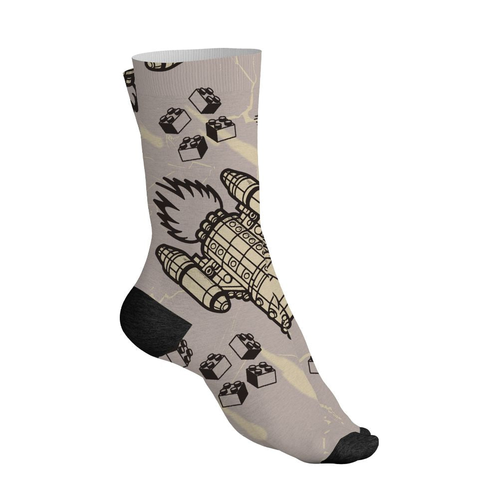 While-You-Were-Sleeping-4s-NastyJamz-Socks-Match-Born-To-Stand-Out-All-Over-Print