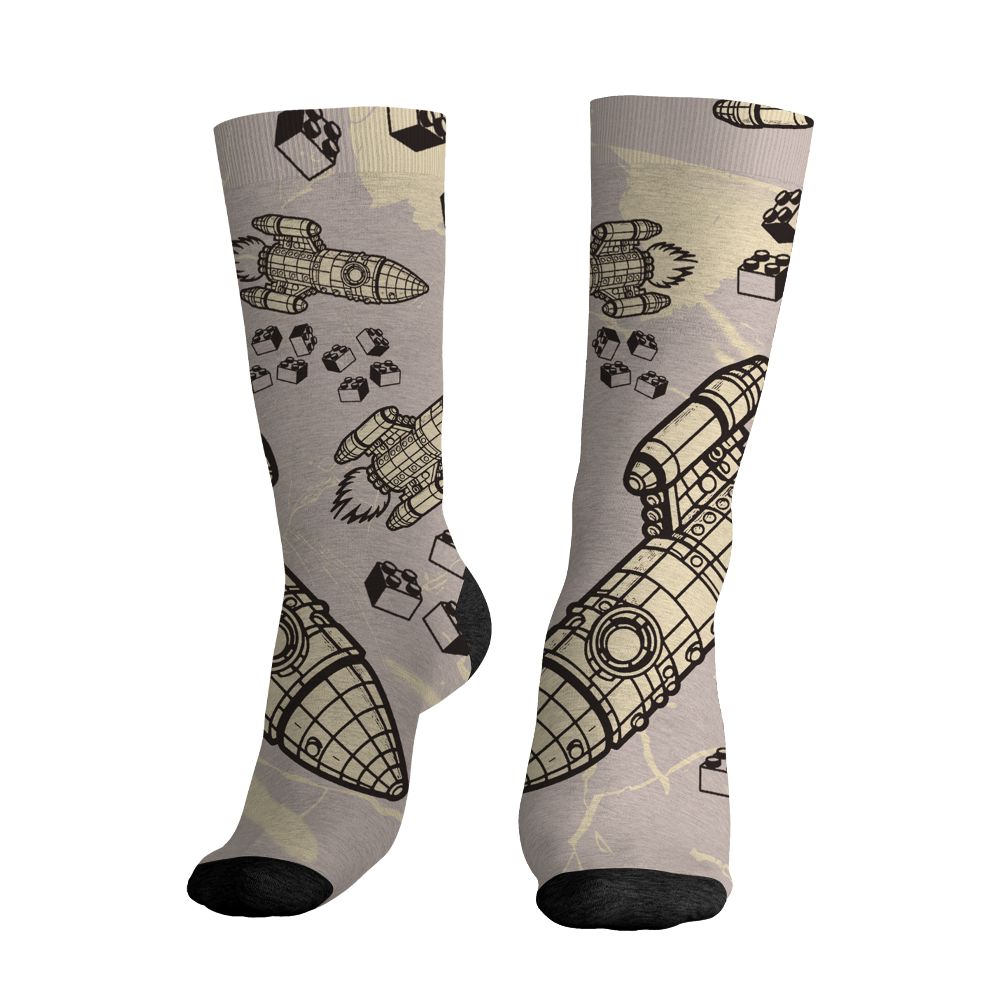 While-You-Were-Sleeping-4s-NastyJamz-Socks-Match-Born-To-Stand-Out-All-Over-Print
