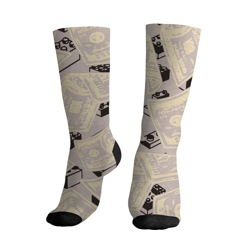 While-You-Were-Sleeping-4s-NastyJamz-Socks-Match-Match-My-Energy-Toy-All-Over-Print