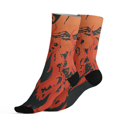 VaporMax-Crimson-Total-Orange-Plus-Socks-Match-BER-Burn-Fear-3D