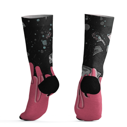 VaporMax-Plus-South-Beach-Socks-Match-BER-Dollar-3D