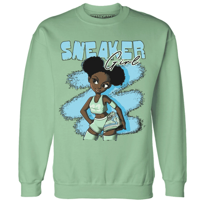 Dunk-Verdy-Visty-NastyJamz-Sweatshirt-Match-Black-Sneaker-Girl