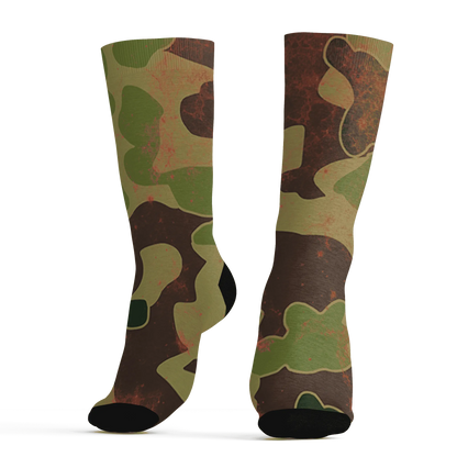 AM-90-Dark-Sage-Solar-Red-NastyJamz-Socks-Match-Blowing-Money-Fast-Girl-3D