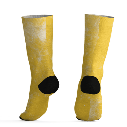 Yellow Ochre 6s Socks Match Blowing Money Fast Girl 3D All-Over Print - NastyJamz