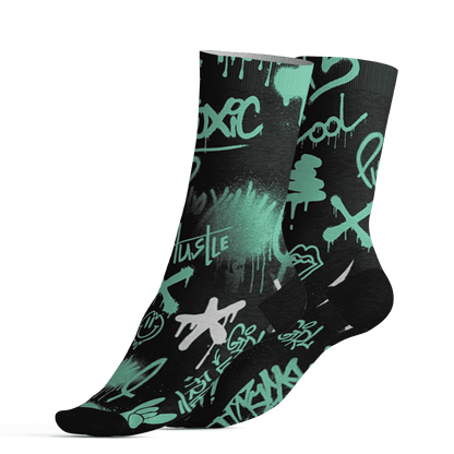 Green Glow 3s Socks Match Graffiti King 3D All-Over Print Doodle Style - NastyJamz