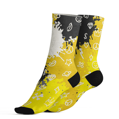 Vivid Sulfur 4s Socks Match Hustle Grind Pray 3D All-Over Print - NastyJamz