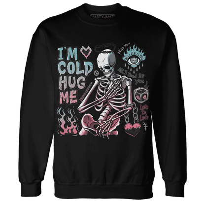 VaporMax-Plus-South-Beach-NastyJamz-Sweatshirt-Match-Im-Cold-Hug-Me