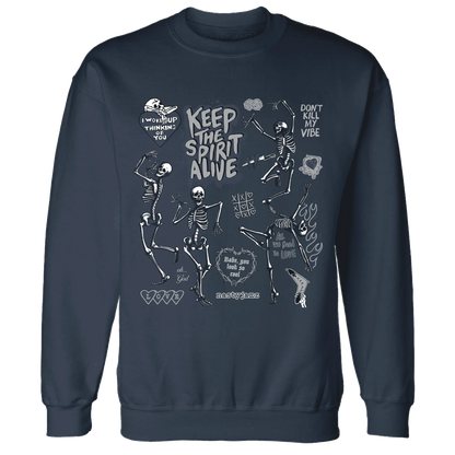 VaporMax-Plus-Midnight-Navy-White-Metallic-Silver-Sweatshirt-Match-Keep-The-Spirit-Alive