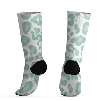 AF-1-Low-Jade-Ice-White-Socks-Match-Leopard-Pattern-3D