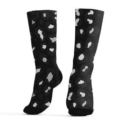 White-Thunder-4s-Socks-Match-Leopard-Pattern-3D