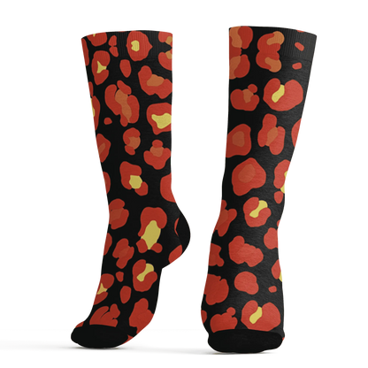 VaporMax-Crimson-Total-Orange-Plus-Socks-Match-Leopard-Pattern-3D