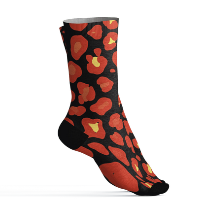 VaporMax-Crimson-Total-Orange-Plus-Socks-Match-Leopard-Pattern-3D