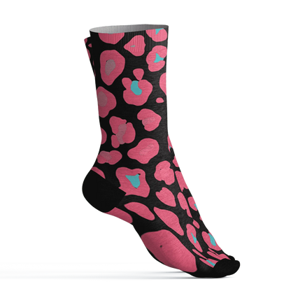VaporMax-Plus-South-Beach-Socks-Match-Leopard-Pattern-3D