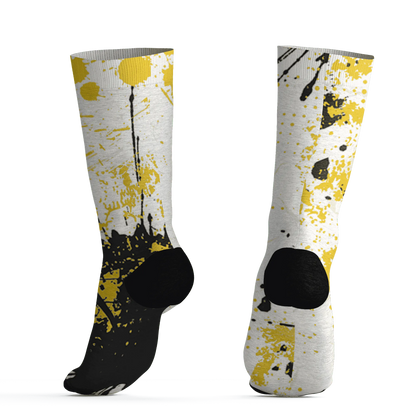 Vivid-Sulfur-4s-Socks-Match-MO-sneaker-3D