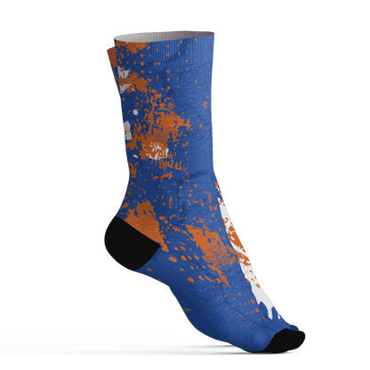 Dunk-Low-Knicks-Socks-Match-MO-sneaker-3D