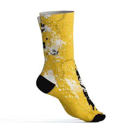 Yellow-Ochre-6s-Socks-Match-MO-sneaker-3D
