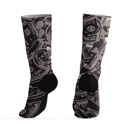 Black-Violet-Ore-3s-Socks-Match-Money-Motive-BER-3D