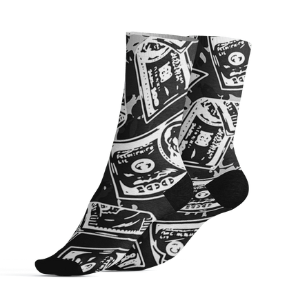 White-Thunder-4s-Socks-Match-Money-Motive-BER-3D