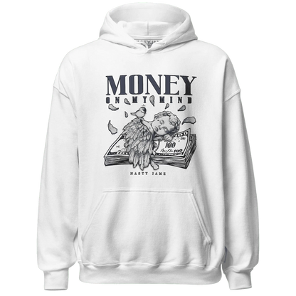 VaporMax-Plus-Midnight-Navy-White-Metallic-Silver-Hoodie-Match-Money-On-My-Mind-Angel