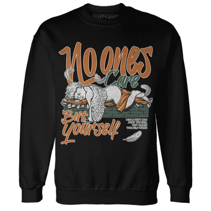 Dunk-Low-Ceramic-Sweatshirt-Match-No-Ones-Care