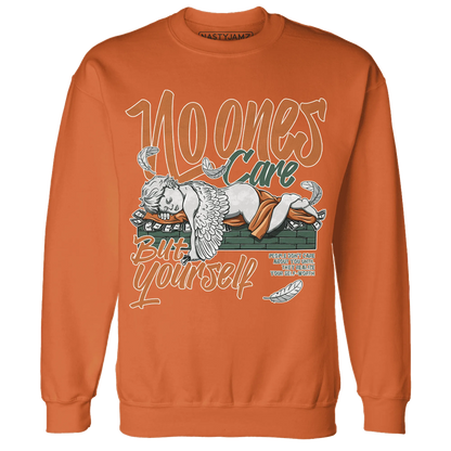 Dunk-Low-Ceramic-Sweatshirt-Match-No-Ones-Care