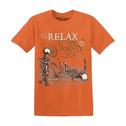 Dunk-Low-Retro-Wheat-Orange-T-Shirt-Match-Relax