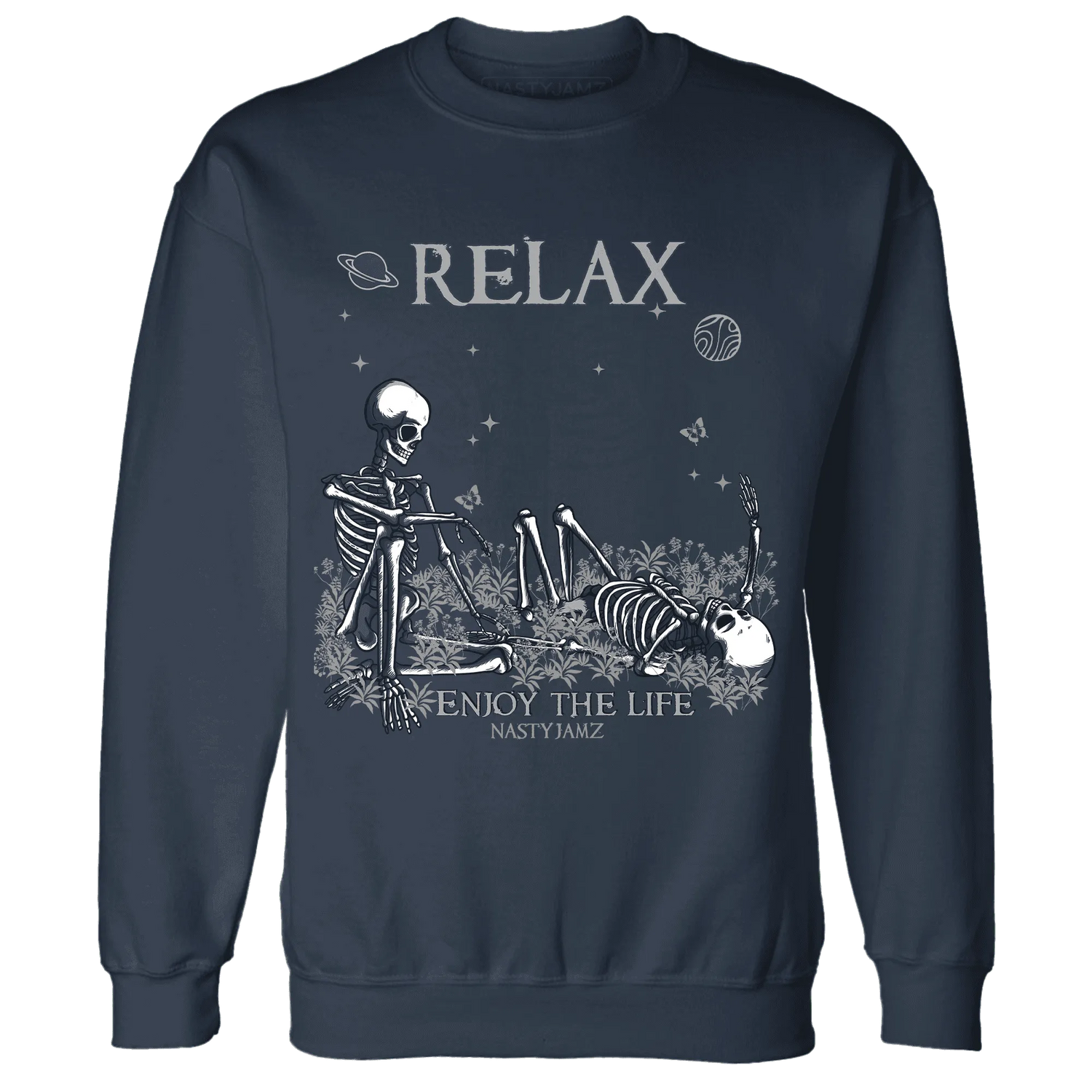 VaporMax-Plus-Midnight-Navy-White-Metallic-Silver-Sweatshirt-Match-Relax