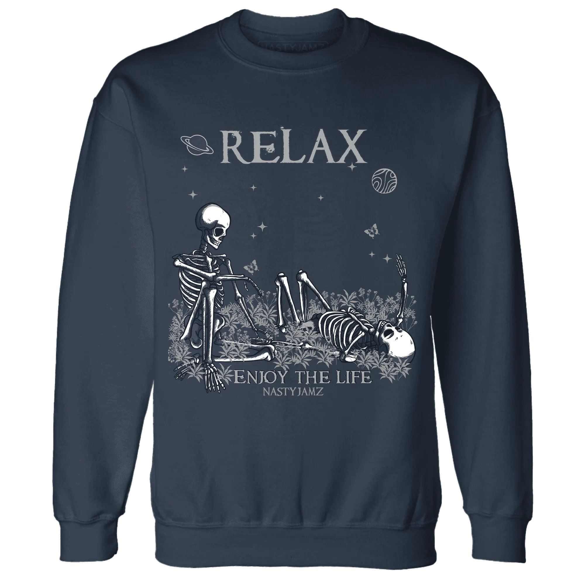 VaporMax-Plus-Midnight-Navy-White-Metallic-Silver-Sweatshirt-Match-Relax