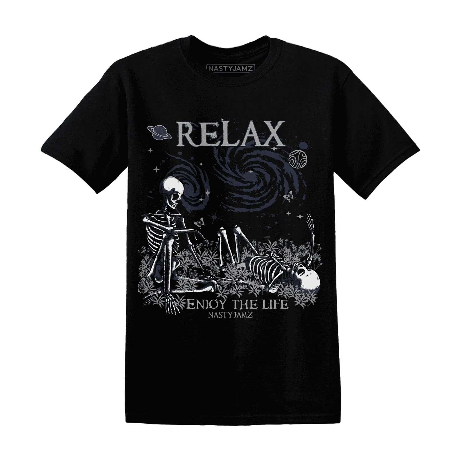 VaporMax-Plus-Midnight-Navy-White-Metallic-Silver-T-Shirt-Match-Relax