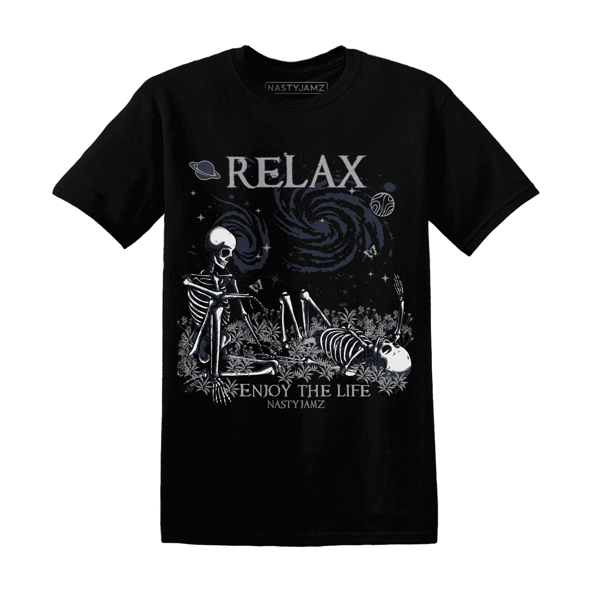 VaporMax-Plus-Midnight-Navy-White-Metallic-Silver-T-Shirt-Match-Relax