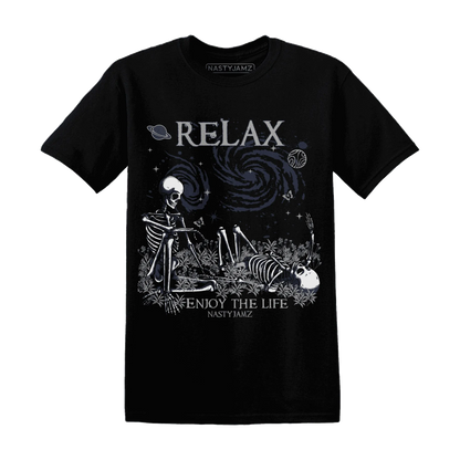 VaporMax-Plus-Midnight-Navy-White-Metallic-Silver-T-Shirt-Match-Relax