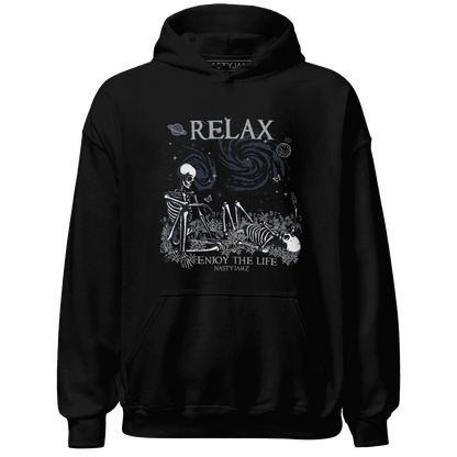 VaporMax-Plus-Midnight-Navy-White-Metallic-Silver-Hoodie-Match-Relax