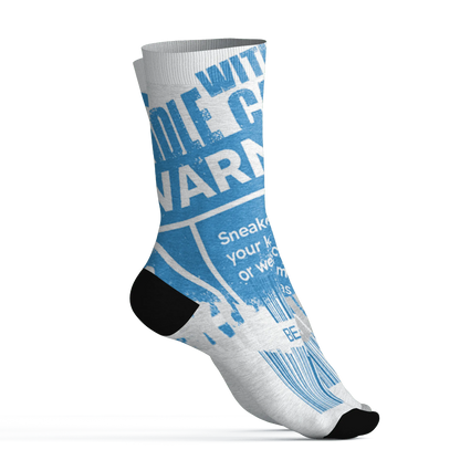 Carolina-Blue-Univercitii-17s-Socks-Match-Sneaker-Addict-3D-Warning