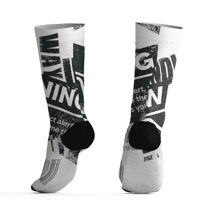 Low-Mocha-1s-Socks-Match-Sneaker-Addict-3D-Warning