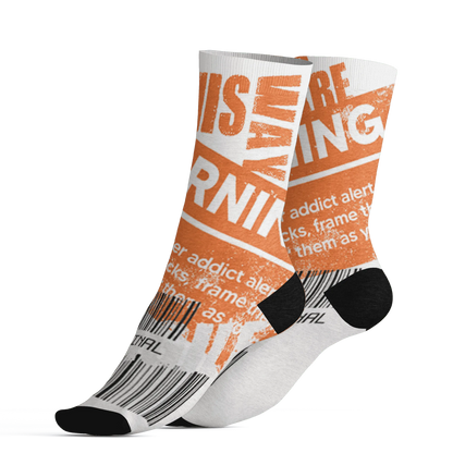 AM-TW-White-Orange-Socks-Match-Sneaker-Addict-3D-Warning