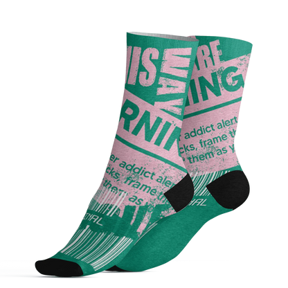Dunk-Pink-Malachite-Medium-Soft-Low-Sail-Socks-Match-Sneaker-Addict-3D-Warning
