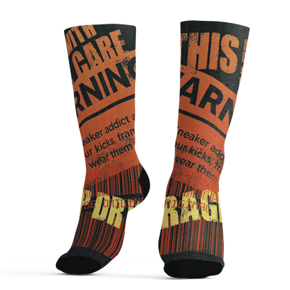 VaporMax-Crimson-Total-Orange-Plus-Socks-Match-Sneaker-Addict-3D-Warning