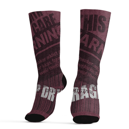 VaporMax-Night-Maron-Burgundy-Socks-Match-Sneaker-Addict-3D-Warning