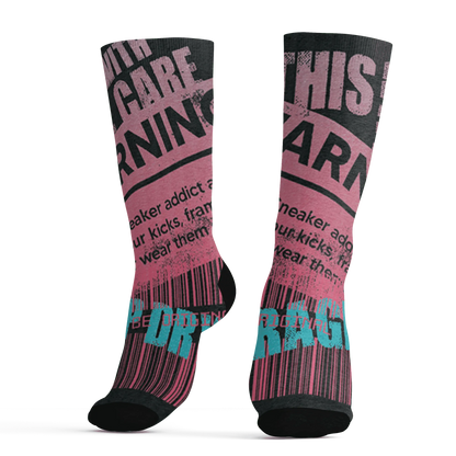 VaporMax-Plus-South-Beach-Socks-Match-Sneaker-Addict-3D-Warning